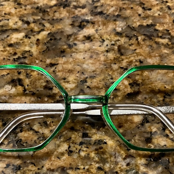 Bright Green Over Silver Vintage Never Worn Octagonal Frame Italy Eyeglasses main image 2